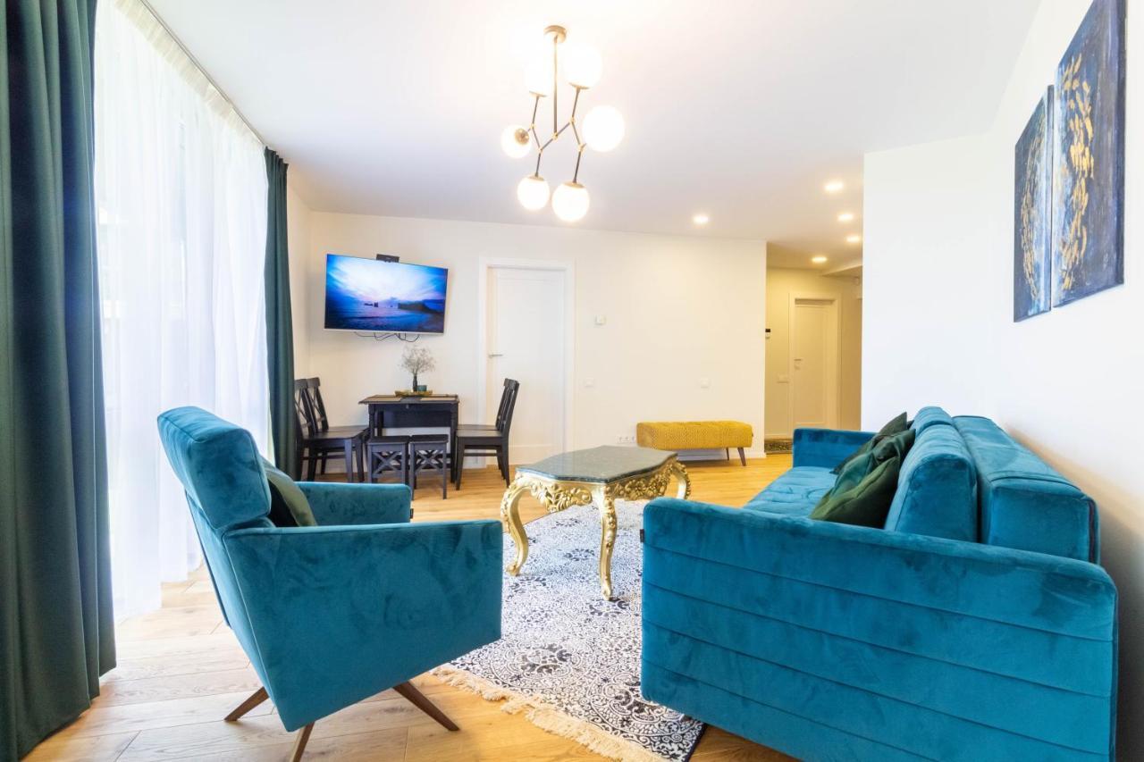 Elija Swan-Toy Apartments Šventoji Екстериор снимка