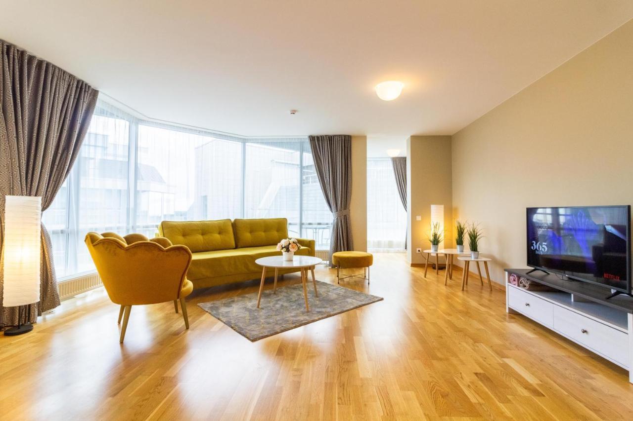 Elija Swan-Toy Apartments Šventoji Екстериор снимка