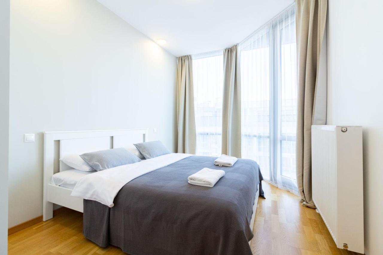 Elija Swan-Toy Apartments Šventoji Екстериор снимка