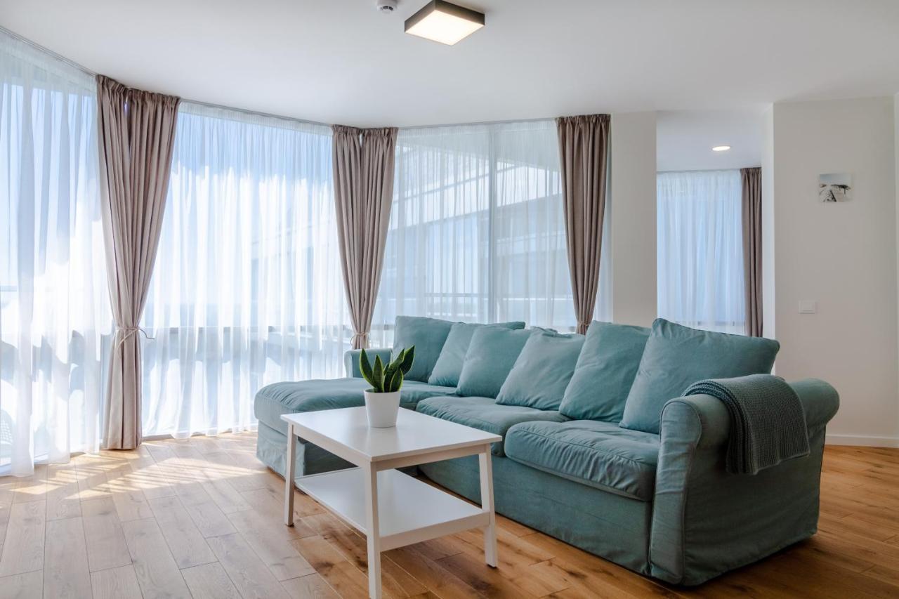 Elija Swan-Toy Apartments Šventoji Екстериор снимка