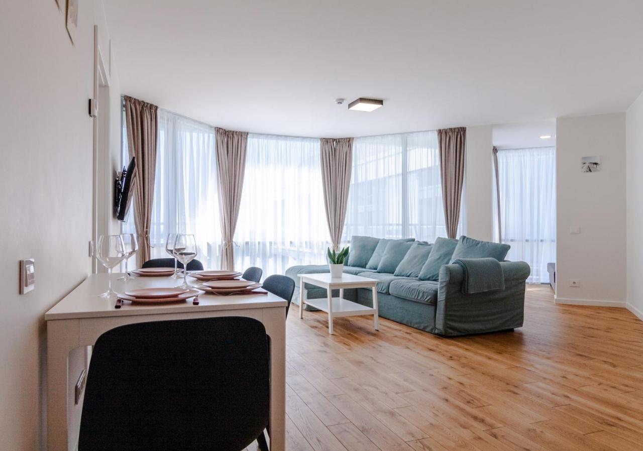 Elija Swan-Toy Apartments Šventoji Екстериор снимка