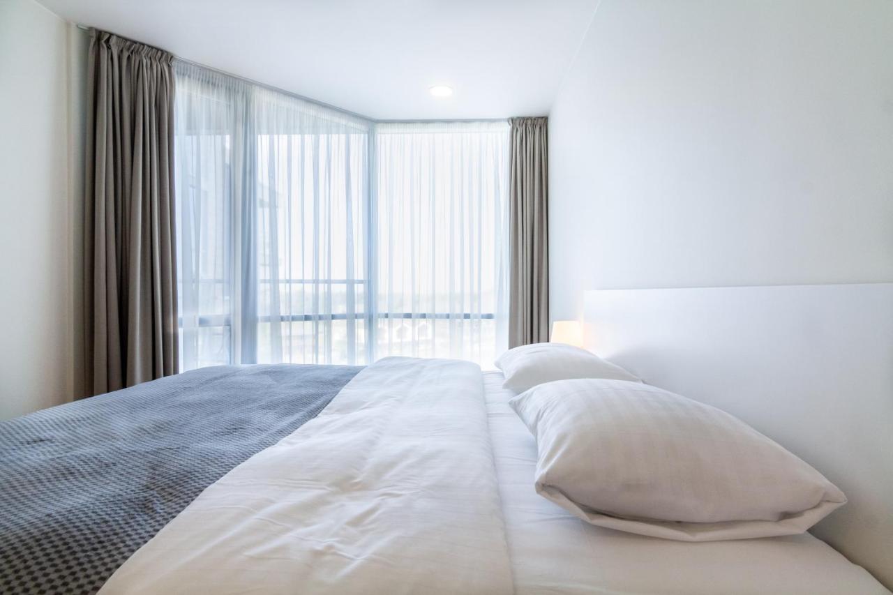 Elija Swan-Toy Apartments Šventoji Екстериор снимка