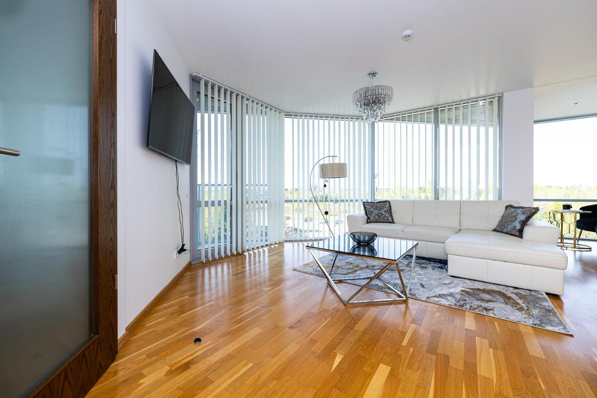 Elija Swan-Toy Apartments Šventoji Екстериор снимка